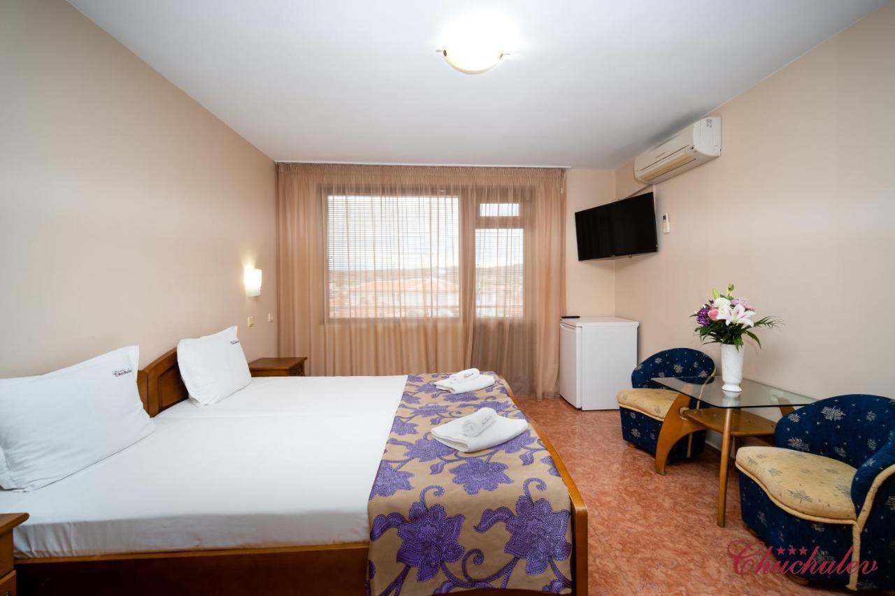 Hotel Chuchulev Sozopol Buitenkant foto