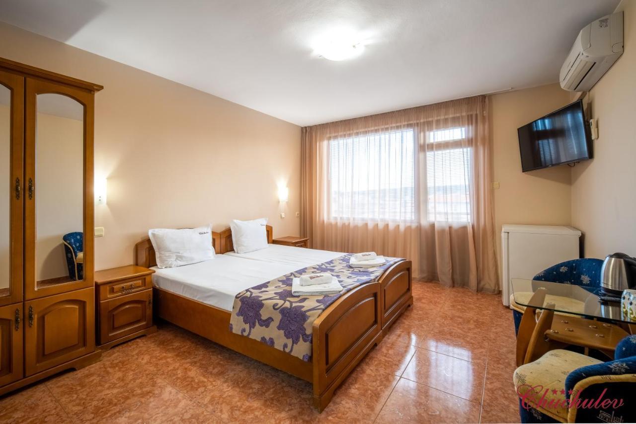 Hotel Chuchulev Sozopol Buitenkant foto