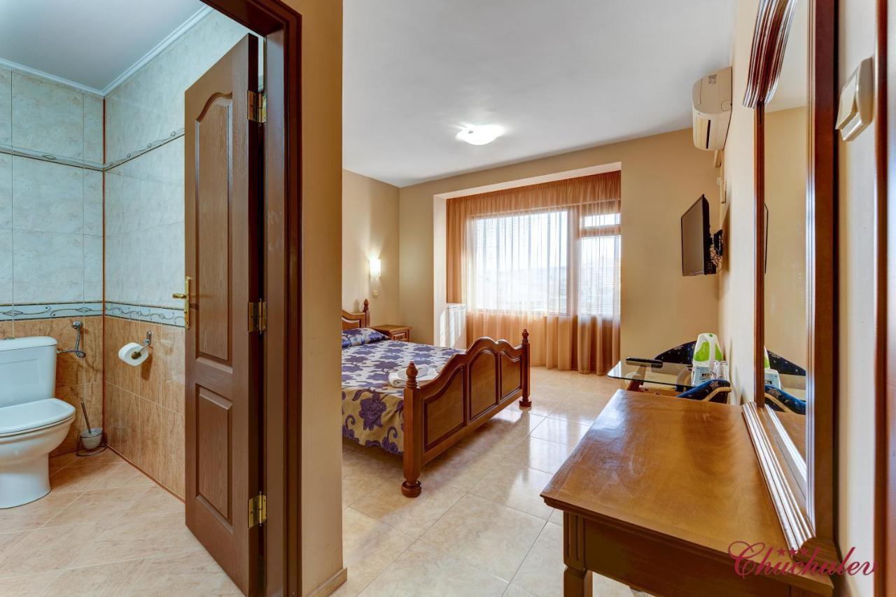 Hotel Chuchulev Sozopol Buitenkant foto