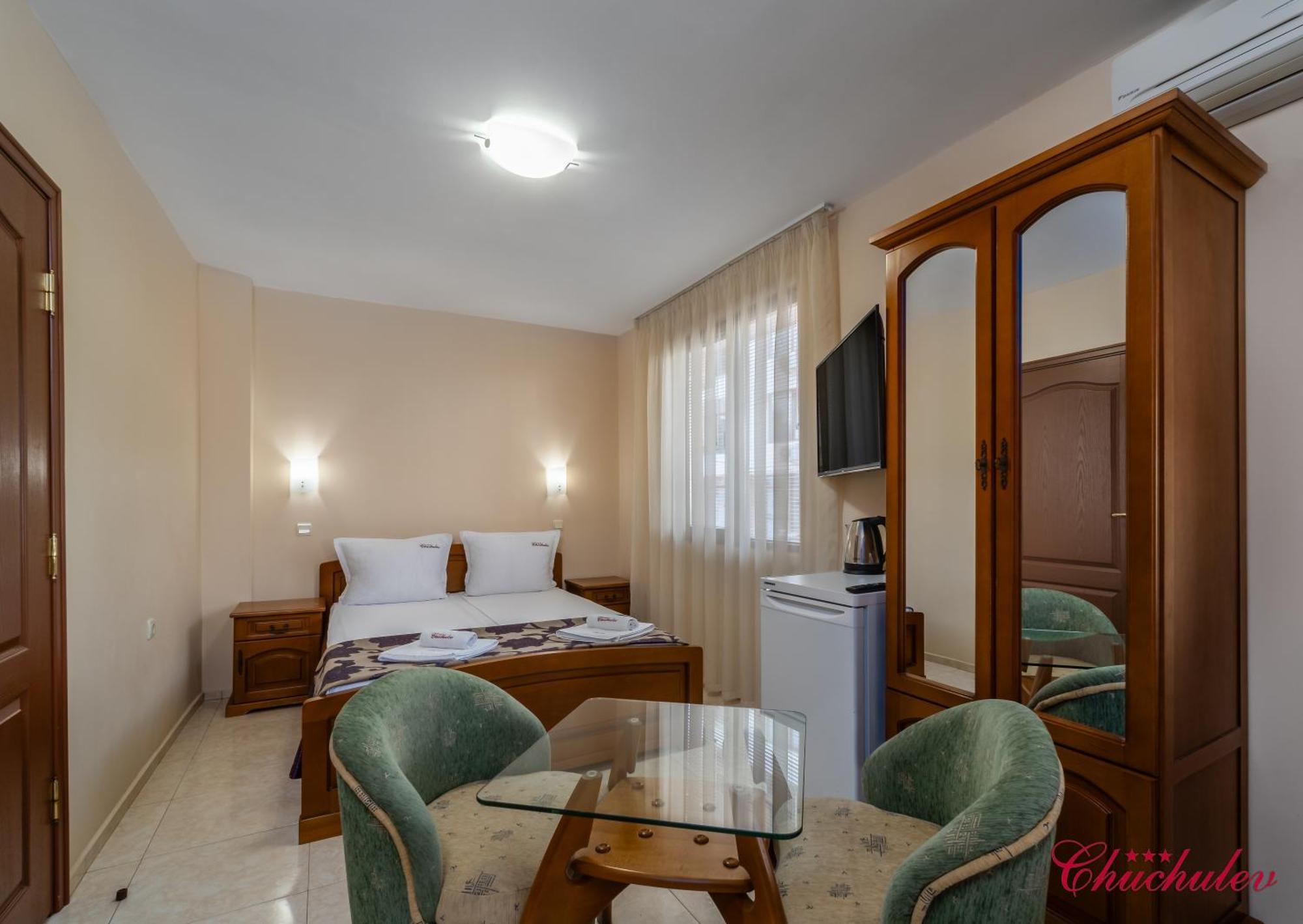 Hotel Chuchulev Sozopol Buitenkant foto