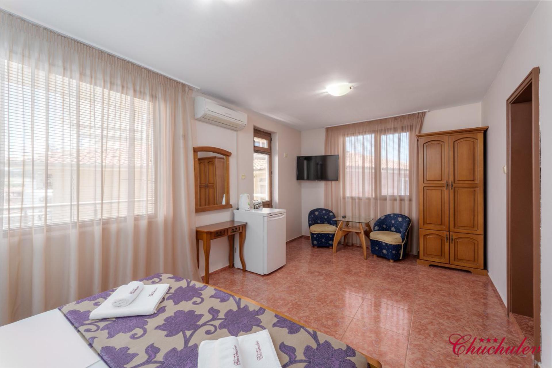 Hotel Chuchulev Sozopol Buitenkant foto
