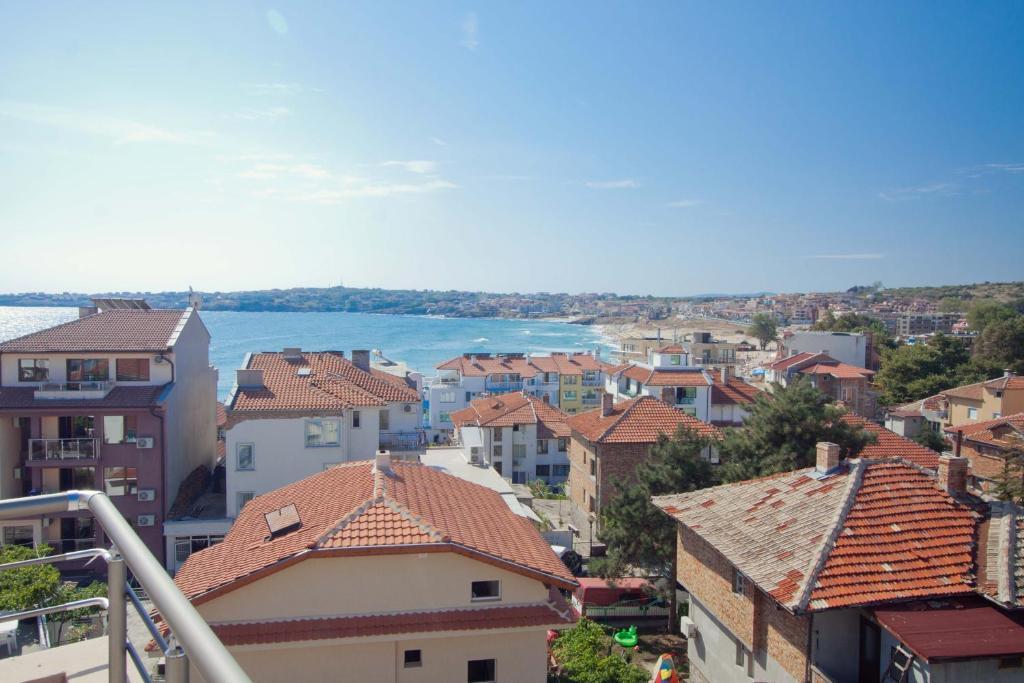 Hotel Chuchulev Sozopol Buitenkant foto