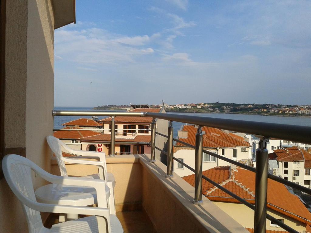 Hotel Chuchulev Sozopol Buitenkant foto