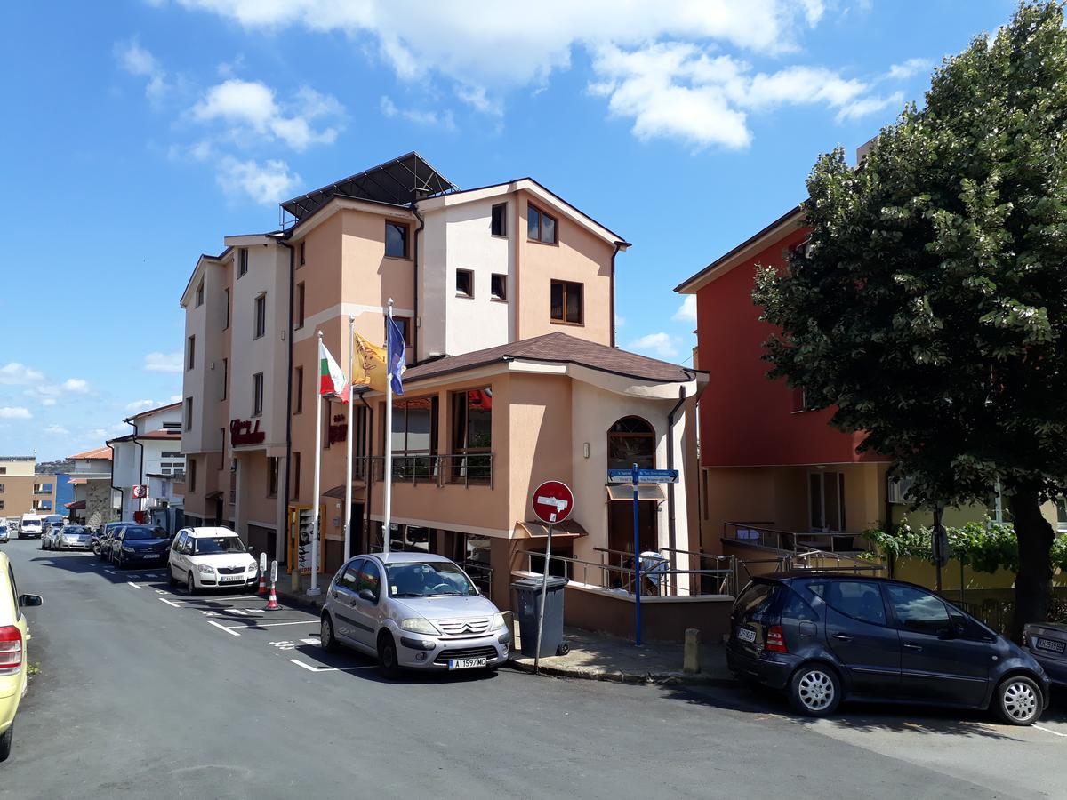 Hotel Chuchulev Sozopol Buitenkant foto
